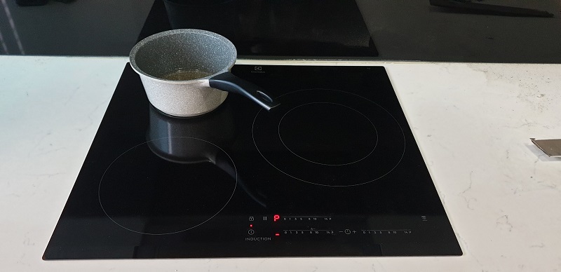 Bep_tu_Electrolux_LIT60342