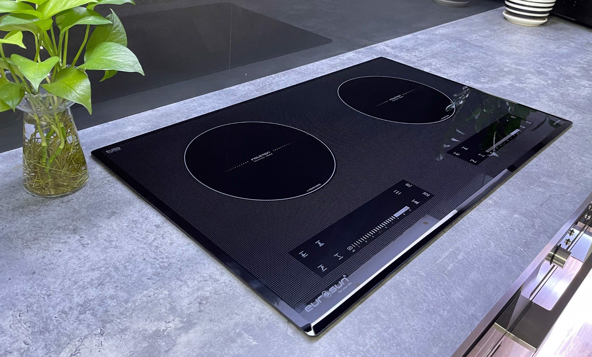 bep_tu_EUROSUN_EU-T210Max_3
